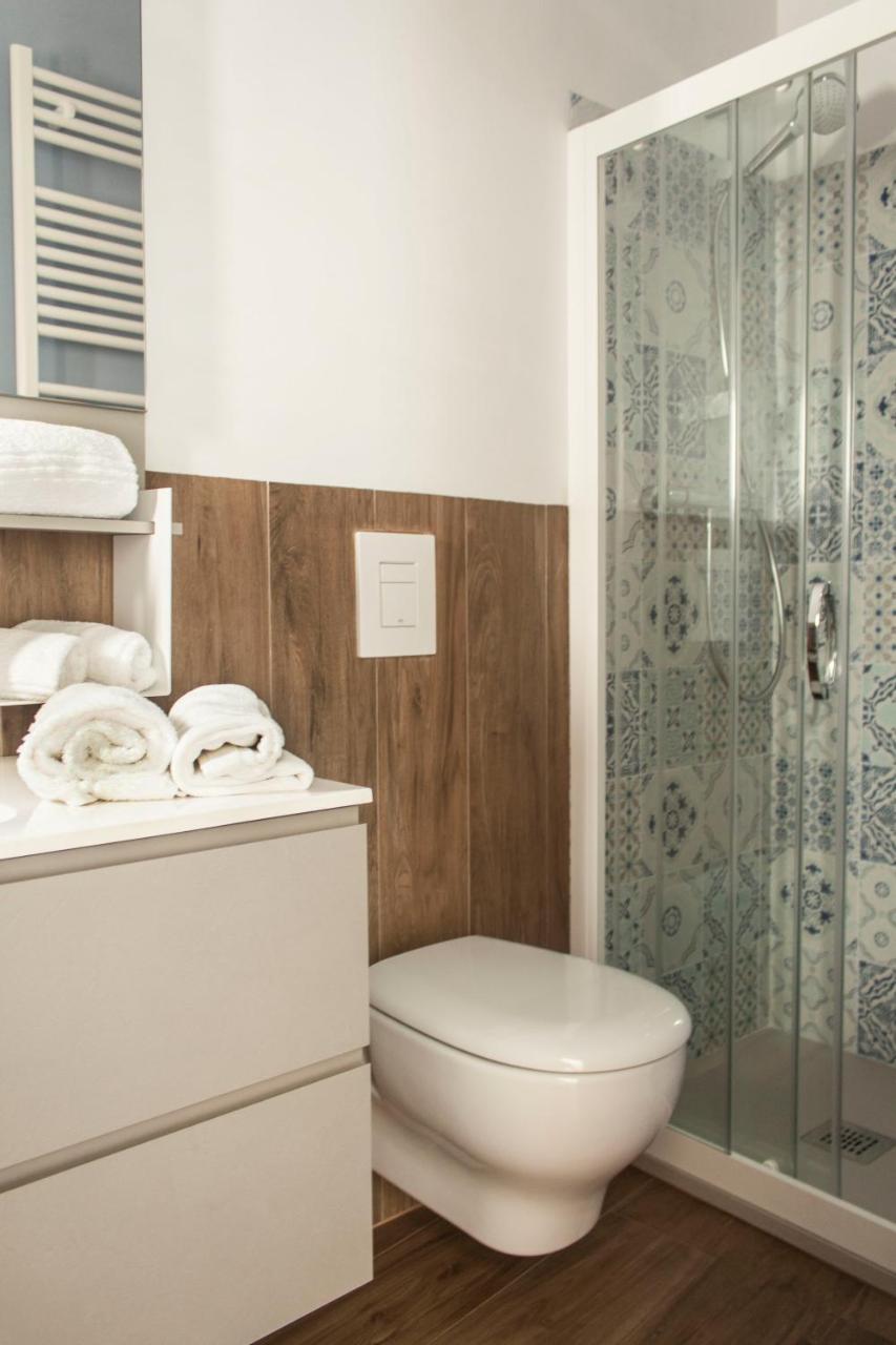 Color Apartment Monopoli Luaran gambar